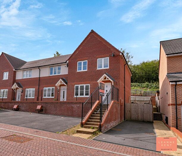3 Bedroom End Of Terrace House For Sale In Cwrt Yr Hendre, Caerphilly, CF83