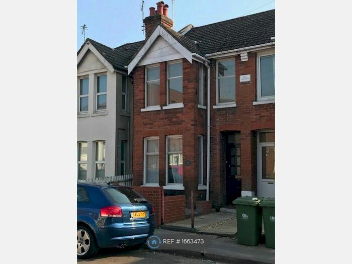 3 Bedroom Terraced House To Rent In Park Road, Southampton, SO15