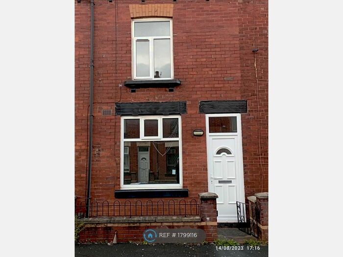 2 Bedroom Terraced House To Rent In Victoria Grove, Bolton, BL1