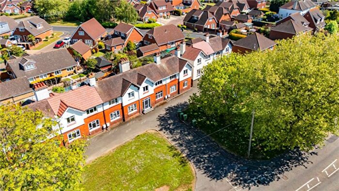 2 Bedroom End Of Terrace House For Sale In Peaks Lane, New Waltham, Grimsby, DN36