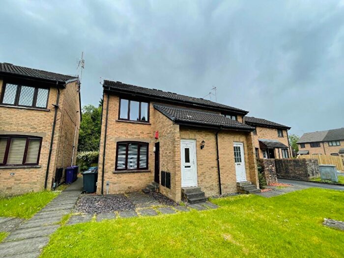 1 Bedroom Flat To Rent In Craigieburn Gardens, Maryhill, Glasgow, G20