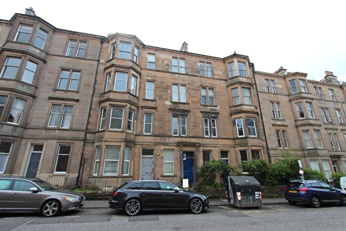 4 Bedroom Flat To Rent In Polwarth Gardens, Polwarth, Edinburgh, EH11