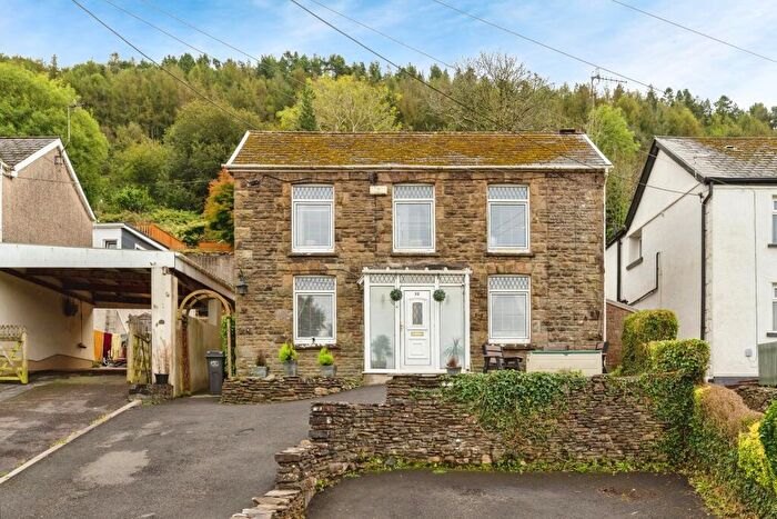 3 Bedroom Detached House For Sale In Graig Road, Alltwen, Pontardawe, Neath Port Talbot, SA8