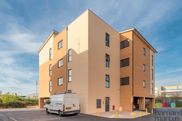 2 Bedroom Flat To Rent In Melbourne Road, Tilbury, RM18