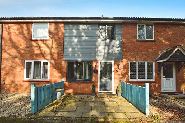3 Bedroom Terraced House For Sale In Fraser Close, Laindon, Basildon, Essex, SS15