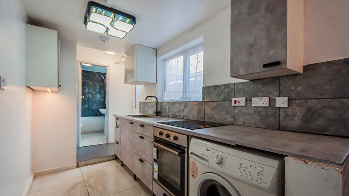 3 Bedroom Terraced House To Rent In Gleave Road, Selly Oak, Birmingham, B29