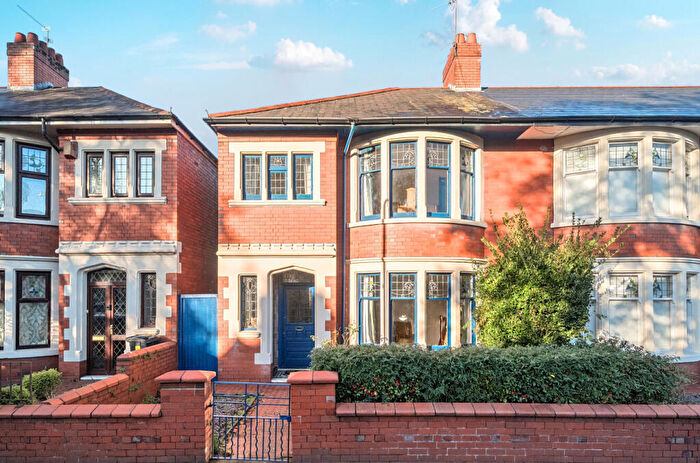 3 Bedroom End Of Terrace House For Sale In Princes Street, Roath, Cardiff, CF24