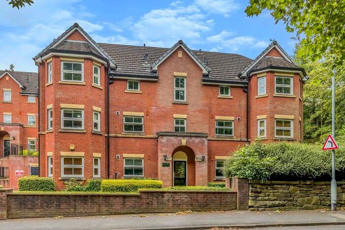 2 Bedroom Apartment To Rent In New Zealand Road, Stockport, Cheshire, SK1