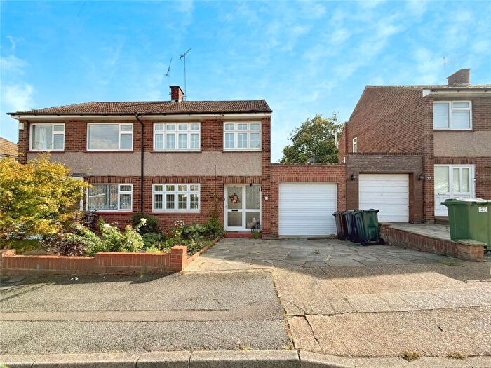 3 Bedroom Semi-Detached House For Sale In Spurrell Avenue, Bexley, Kent, DA5