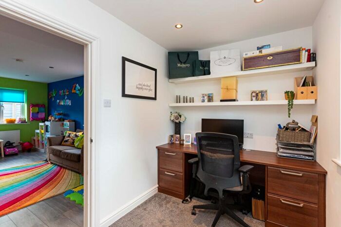 5 Bedroom Detached House For Sale In Prestland, Market Deeping, PE6