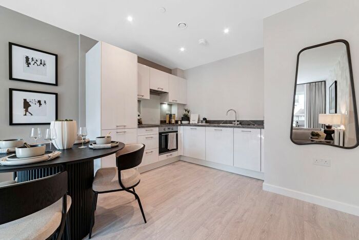 1 Bedroom Flat For Sale In Harrow View, Harrow, HA1