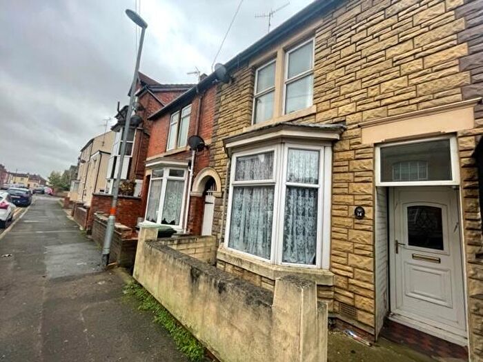 2 Bedroom House To Rent In Cromwell Road, Rushden, NN10