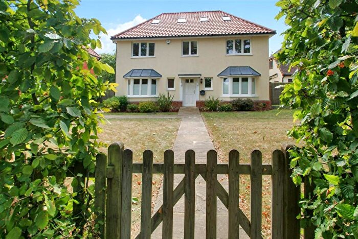 5 Bedroom Detached House For Sale In Wintershull Close, Little Canfield, CM22