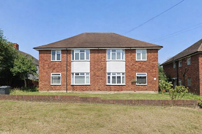 2 Bedroom Flat To Rent In Bridge Road, Isleworth, TW7