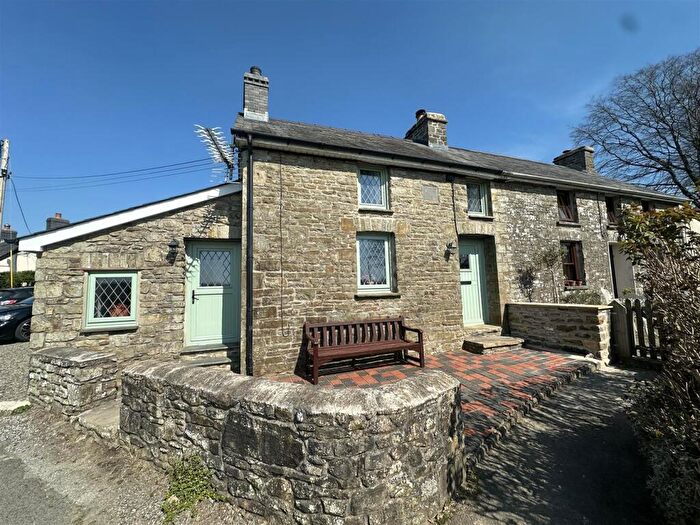 2 Bedroom Cottage For Sale In Penffordd, Llanybydder, SA40