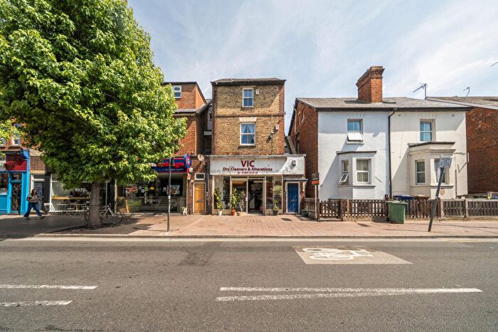 1 Bedroom Apartment For Sale In Cowley Road, Oxford, OX4