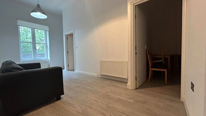 3 Bedroom Apartment To Rent In Crescent Road, Crouch End, N8