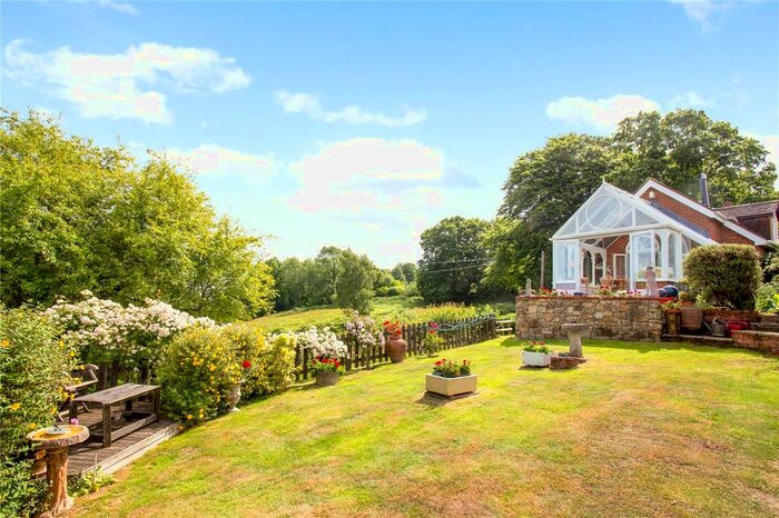 3 Bedroom Detached House For Sale In Argos Hill Road, Rotherfield, East Sussex, TN6