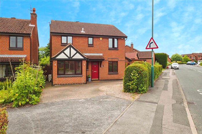 4 Bedroom Detached House For Sale In Torvill Drive, Wollaton, Nottingham, NG8