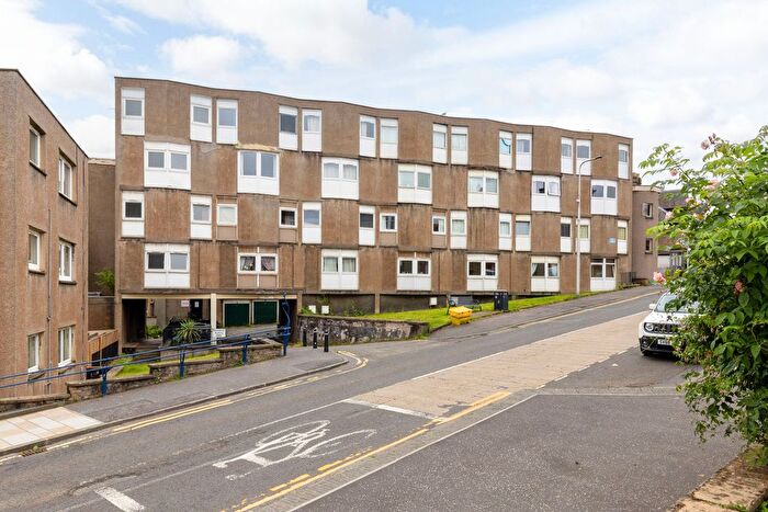 2 Bedroom Maisonette For Sale In Hill Court, South Queensferry, EH30