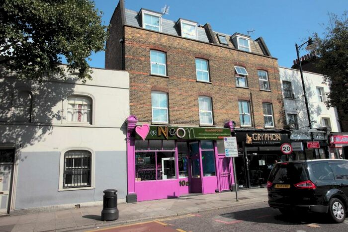 4 Bedroom Flat To Rent In Grove Road, London, E3