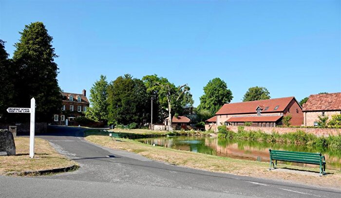 4 Bedroom Detached House For Sale In Manor Farmyard, Urchfont, SN10
