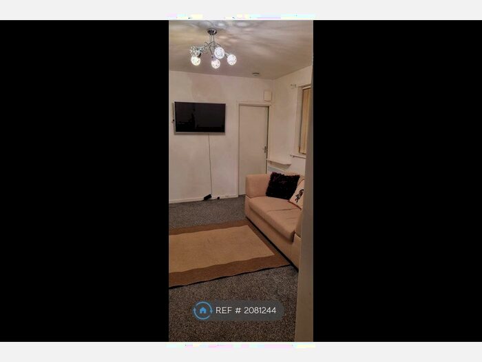 1 Bedroom Flat To Rent In Old Hall Court, Sale, M33