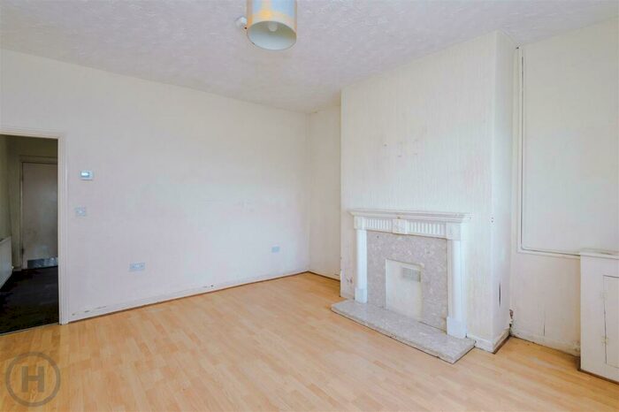 2 Bedroom Terraced House For Sale In Ellesmere Street, Tyldesley, Manchester, M29