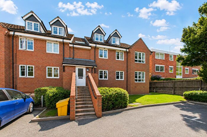 2 Bedroom Apartment For Sale In The Avenue, Whitley, Coventry, CV3