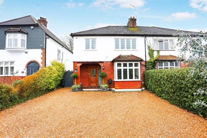 3 Bedroom Semi-Detached House For Sale In Warren Road, Banstead, SM7