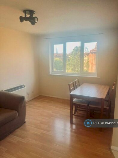 1 Bedroom Flat To Rent In Jemotts Court, London, SE14