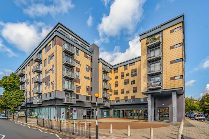 1 Bedroom Flat For Sale In Copenhagen Street, Islington, N1
