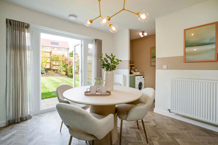 3 Bedroom Semi-Detached House For Sale In Clements Way, Shrivenham, Swindon, SN6