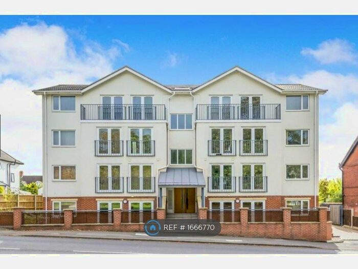 2 Bedroom Flat To Rent In Etruria Road Basford, Stoke-On-Trent, ST4