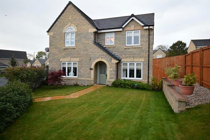 4 Bedroom Detached House For Sale In Coalburn Crescent, Crich, DE4