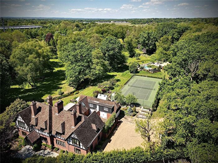 5 Bedroom Detached House To Rent In Guildford Road, Ottershaw, Chertsey, Surrey, KT16