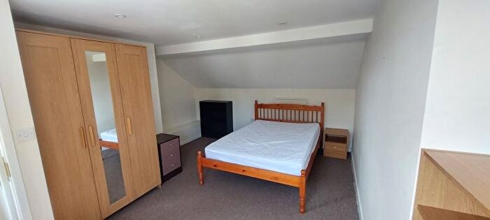 5 Bedroom Flat To Rent In Latimer Road, Oxford, OX3