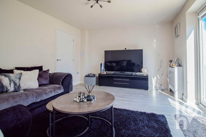 3 Bedroom End Of Terrace House For Sale In Belgrave Avenue, Halfway, ME12