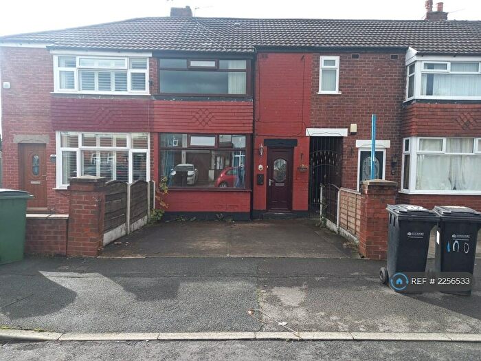 2 Bedroom Terraced House To Rent In Somerford Road, Stockport, SK5