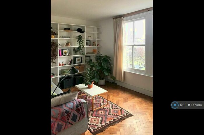 1 Bedroom Flat To Rent In Second Floor, London, E2