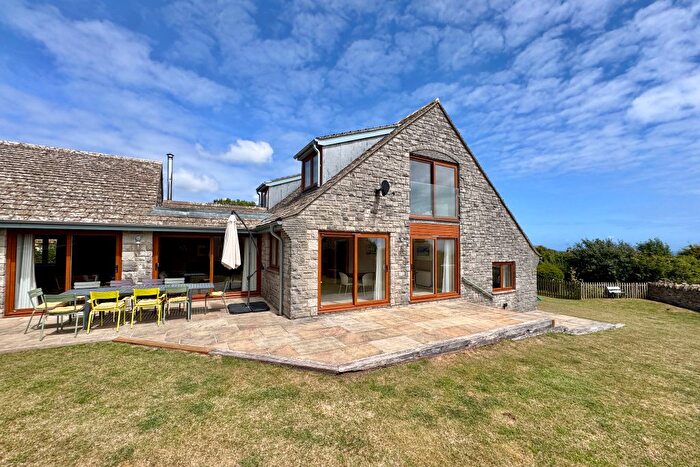5 Bedroom Property For Sale In Kingston Lane, Worth Matravers, BH19
