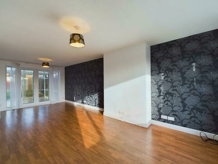 3 Bedroom Semi-Detached House To Rent In Highfield Walk, Yaxley, Peterborough, PE7