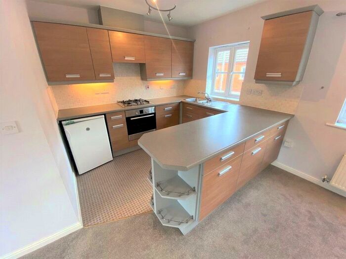 1 Bedroom Apartment To Rent In Chestnut Drive, Hagley, Stourbridge, Worcestershire, DY9