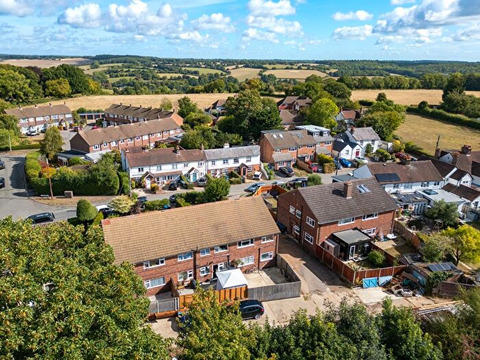 2 Bedroom Flat For Sale In Chestnut Lane, Amersham, Buckinghamshire, HP6