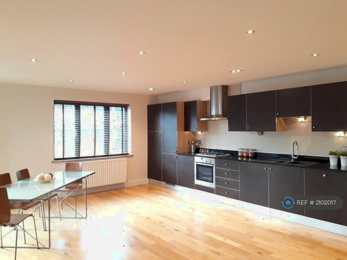 2 Bedroom Flat To Rent In Ferdinand Street, London, NW1