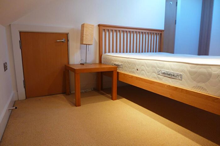 2 Bedroom Duplex To Rent In John William Court, John William Street, Huddersfield, West Yorkshire, HD1