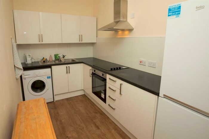 2 Bedroom Apartment To Rent In Mansfield Road, Nottingham, NG1