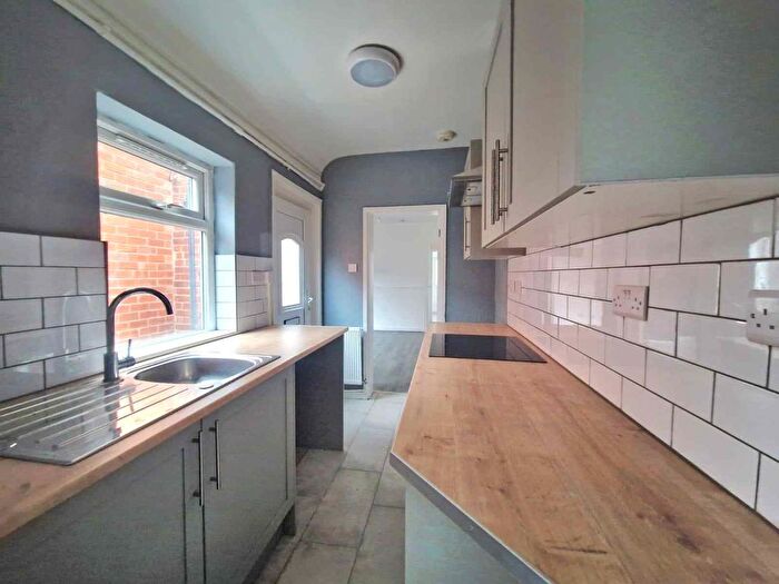 3 Bedroom Terraced House To Rent In Brunner Avenue, Shirebrook, Mansfield, NG20