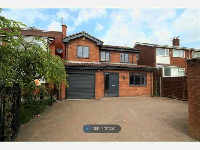 4 Bedroom Detached House To Rent In Manchester Road, Worsley, Manchester M28