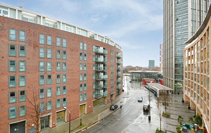 1 Bedroom Flat To Rent In Surrey Quays Road, London, SE16